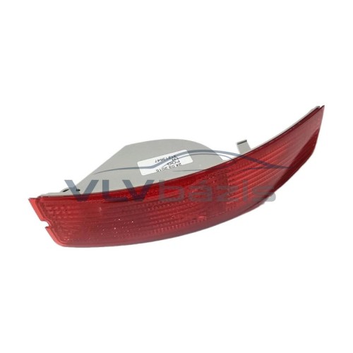 Volvo gyári alkatrészek, Volvo 31213647 bal hátsó prizma, ködlámpával