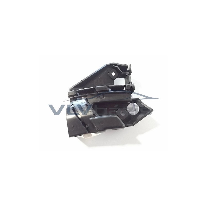 Volvo gyári alkatrészek, Volvo 30657204 jobb első lökhárító tartó Volvo C30